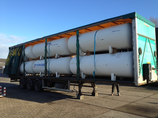 5000 L (2,5 ton) Gastank on trailer -Gas, Gaz, LPG, GPL, Propane, Butane tanks aboveground working pressure 15.6 bar Used tanks-Also available per single piece ID 1.005 - Rezervoar za gorivo za Kamion: slika 1 5000 L (2,5 ton) Gastank on trailer -Gas, Gaz, LPG, GPL, Propane, Butane tanks aboveground working pressure 15.6 bar Used tanks-Also available per single piece ID 1.005 - Rezervoar za gorivo za Kamion: slika 1