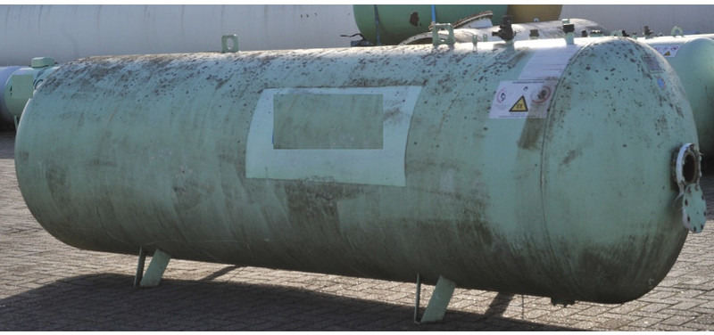 5000 L (2,5 ton) Gastank on trailer -Gas, Gaz, LPG, GPL, Propane, Butane tanks aboveground working pressure 15.6 bar Used tanks-Also available per single piece ID 1.005 - Rezervoar za gorivo za Kamion: slika 2 5000 L (2,5 ton) Gastank on trailer -Gas, Gaz, LPG, GPL, Propane, Butane tanks aboveground working pressure 15.6 bar Used tanks-Also available per single piece ID 1.005 - Rezervoar za gorivo za Kamion: slika 2