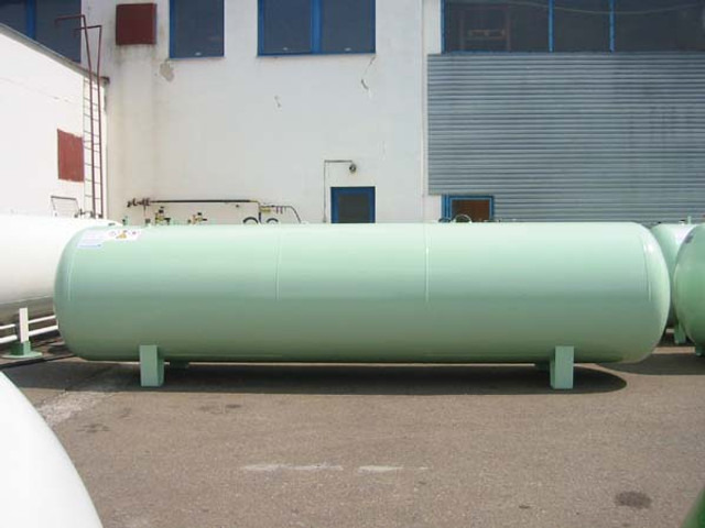 De Visser gastank Propaan/Butaan LPG tank 6400L (3,2 tons) Gas, Gaz, LPG Ø 1250 including tank fittings - Rezervoar za gorivo: slika 3 De Visser gastank Propaan/Butaan LPG tank 6400L (3,2 tons) Gas, Gaz, LPG Ø 1250 including tank fittings - Rezervoar za gorivo: slika 3