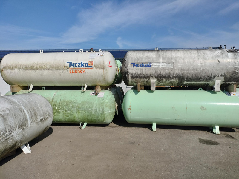 De Visser used 2700L & 4850L gastanks - Gas, Gaz, LPG, GPL, Propane, Butane tanks aboveground Used tanks - Rezervoar za gorivo: slika 2 De Visser used 2700L & 4850L gastanks - Gas, Gaz, LPG, GPL, Propane, Butane tanks aboveground Used tanks - Rezervoar za gorivo: slika 2