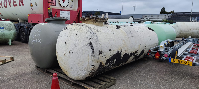 LPG GASTANK 4850 LITER underground - Rezervoar za gorivo za Kamion: slika 3 LPG GASTANK 4850 LITER underground - Rezervoar za gorivo za Kamion: slika 3