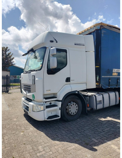 Renault Premium 460.19T 24G ID 7.28 - Tegljač: slika 2 Renault Premium 460.19T 24G ID 7.28 - Tegljač: slika 2