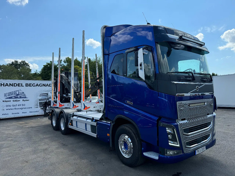 Volvo FH 6x4, Timber-truck + Jonsered 1080, 2017 - Šticar, Kamion sa dizalicom: slika 1 Volvo FH 6x4, Timber-truck + Jonsered 1080, 2017 - Šticar, Kamion sa dizalicom: slika 1