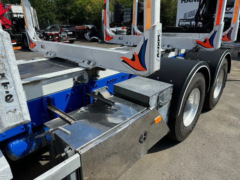 Volvo FH 6x4, Timber-truck + Jonsered 1080, 2017 - Šticar, Kamion sa dizalicom: slika 4 Volvo FH 6x4, Timber-truck + Jonsered 1080, 2017 - Šticar, Kamion sa dizalicom: slika 4