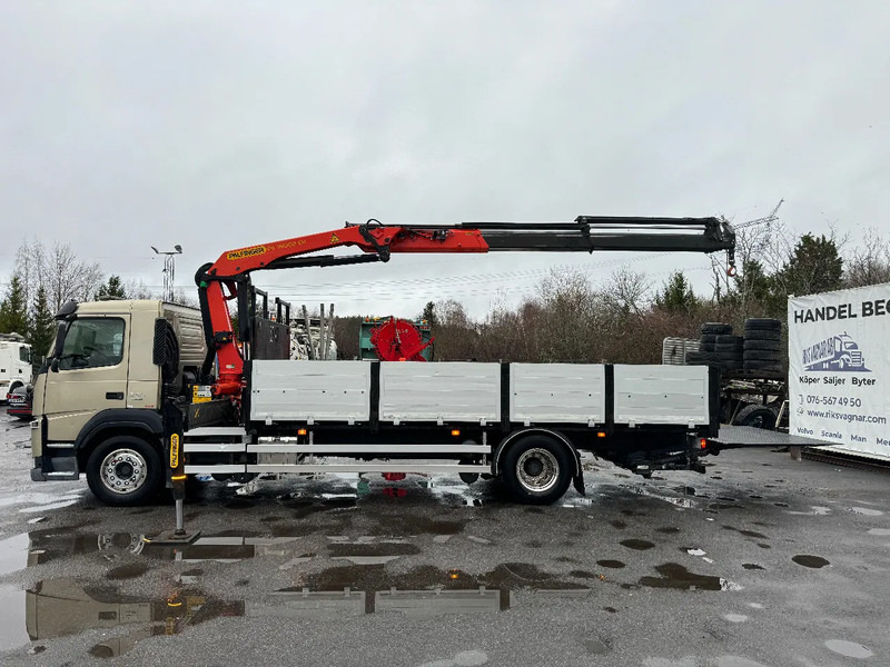 Volvo FM 11.330 4x2, Flatbed-truck with 18t/m Crane, 2014 - Kamion sa tovarnim sandukom, Kamion sa dizalicom: slika 4 Volvo FM 11.330 4x2, Flatbed-truck with 18t/m Crane, 2014 - Kamion sa tovarnim sandukom, Kamion sa dizalicom: slika 4