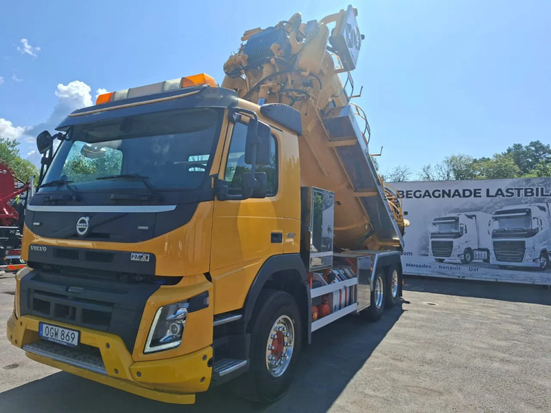 Volvo FMX 450 Combi Vacuum/Pressure 14m3 (1,5 + 12,5m3), 2017 - Vakuumska cisterna: slika 3 Volvo FMX 450 Combi Vacuum/Pressure 14m3 (1,5 + 12,5m3), 2017 - Vakuumska cisterna: slika 3