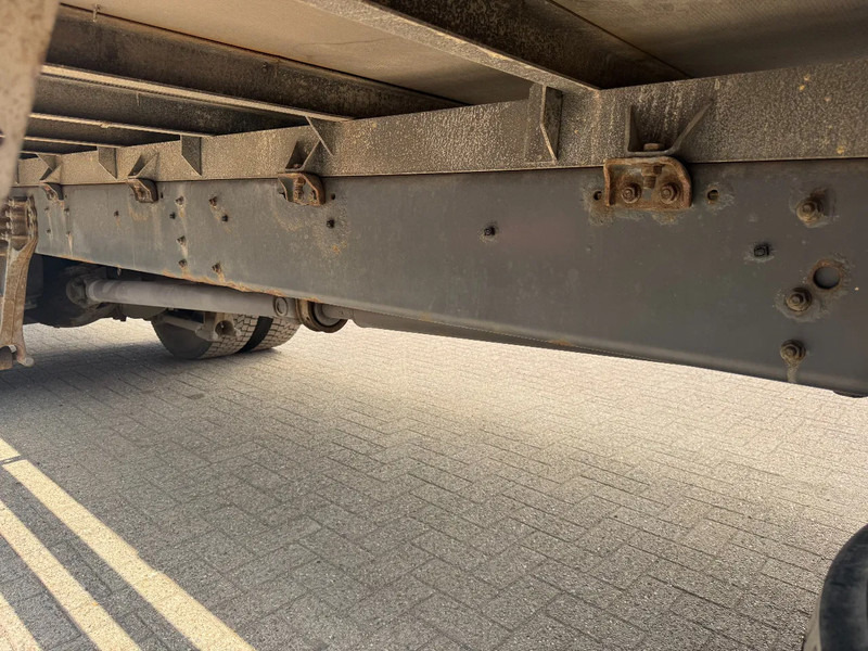 DAF LF 55.220 **EURO 4-MANUAL GEARBOX** - Kamion sa zatvorenim sandukom: slika 4 DAF LF 55.220 **EURO 4-MANUAL GEARBOX** - Kamion sa zatvorenim sandukom: slika 4