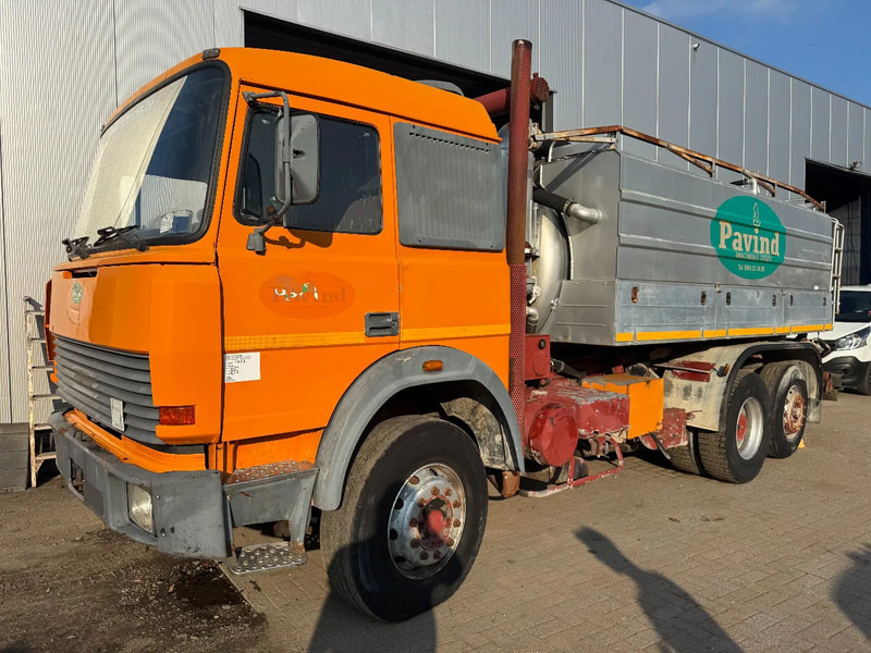 Iveco Turbostar 190.30 **6X2-FULL STEEL-VACUUMTRUCK-VIDANGEUR** - Vakuumska cisterna: slika 1 Iveco Turbostar 190.30 **6X2-FULL STEEL-VACUUMTRUCK-VIDANGEUR** - Vakuumska cisterna: slika 1