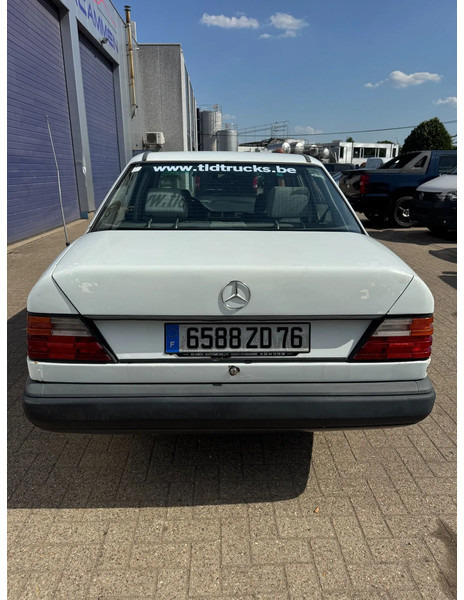 Mercedes-Benz 200-serie **W124-250D** - Limuzina: slika 5 Mercedes-Benz 200-serie **W124-250D** - Limuzina: slika 5