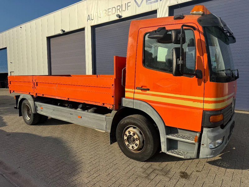 Mercedes-Benz Atego 1217 **BELGIAN TRUCK-CAMION BELGE** - Kamion sa tovarnim sandukom: slika 3 Mercedes-Benz Atego 1217 **BELGIAN TRUCK-CAMION BELGE** - Kamion sa tovarnim sandukom: slika 3