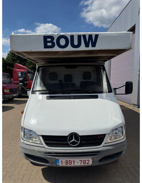Mercedes-Benz Sprinter 311 **BAKWAGEN-BOX-ONLY118,000KM** - Dostavno vozilo sa zatvorenim sandukom: slika 2 Mercedes-Benz Sprinter 311 **BAKWAGEN-BOX-ONLY118,000KM** - Dostavno vozilo sa zatvorenim sandukom: slika 2
