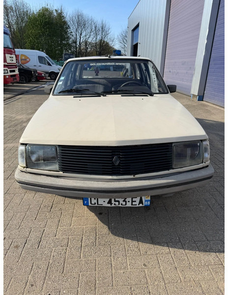 Renault 18 **ESSENCE-PETROL** - Karavan: slika 2 Renault 18 **ESSENCE-PETROL** - Karavan: slika 2