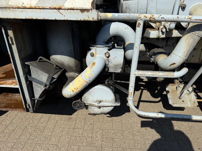 Renault G270 Manager **VIDANGEUR-VACUMTRUCK** - Vakuumska cisterna: slika 5 Renault G270 Manager **VIDANGEUR-VACUMTRUCK** - Vakuumska cisterna: slika 5