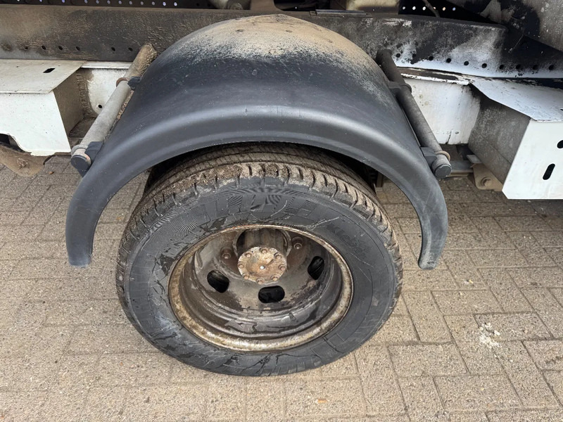 Renault Master **EURO 5-2300DCI** - Dostavno vozilo istovarivač: slika 5 Renault Master **EURO 5-2300DCI** - Dostavno vozilo istovarivač: slika 5