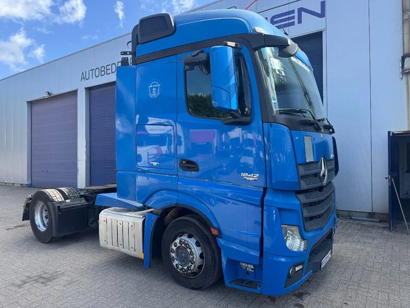 Mercedes-Benz Actros 1842 **VOITH-EURO5** - Tegljač: slika 1 Mercedes-Benz Actros 1842 **VOITH-EURO5** - Tegljač: slika 1