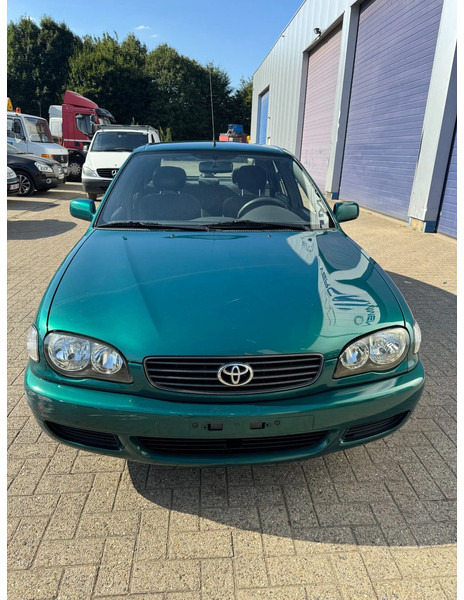 Toyota Corolla **5DOORS-PETROL-BELGIAN CAR-1A** - Limuzina: slika 2 Toyota Corolla **5DOORS-PETROL-BELGIAN CAR-1A** - Limuzina: slika 2