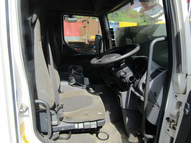 DAF LF 55 CAB EURO 5 MANUAL COMPLETE EXCELLENT CONDITION - Kabina za Kamion: slika 4 DAF LF 55 CAB EURO 5 MANUAL COMPLETE EXCELLENT CONDITION - Kabina za Kamion: slika 4