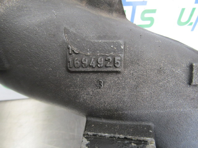 DAF XF 105 460 (MX340SI) AIR INTAKE PIPE P/NO 1694925 - Motor i delovi za Kamion: slika 3 DAF XF 105 460 (MX340SI) AIR INTAKE PIPE P/NO 1694925 - Motor i delovi za Kamion: slika 3