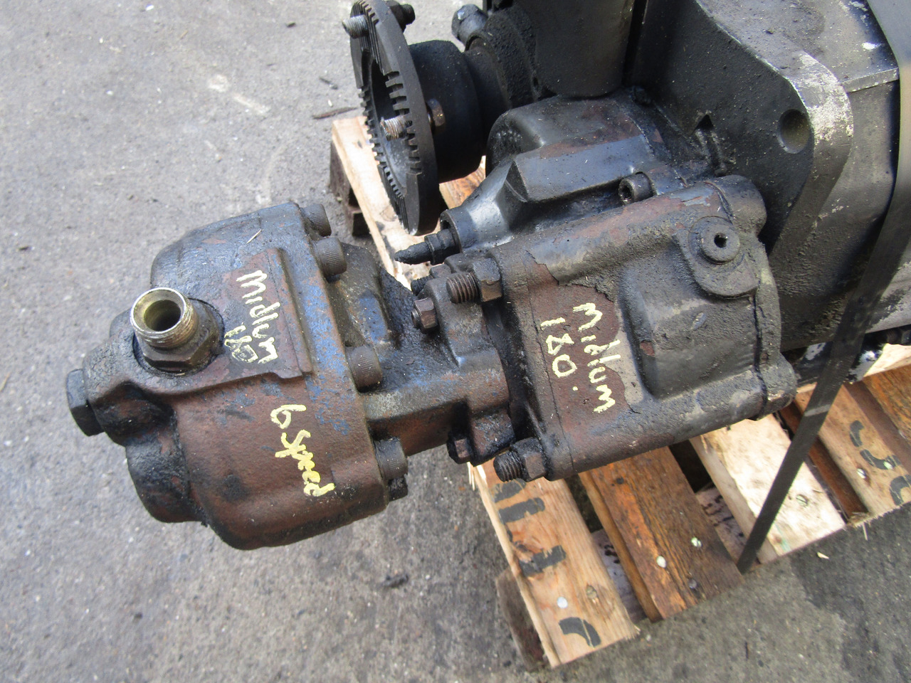 EATON 6 SPEED PTO (5206B GEARBOX) - Hidraulika za Kamion: slika 1 EATON 6 SPEED PTO (5206B GEARBOX) - Hidraulika za Kamion: slika 1
