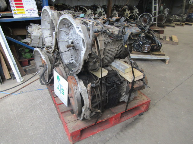 ISUZU N75/NQR EASYSHIFT AUTOMATIC GEARBOXES - Filter menjača za Kamion: slika 1 ISUZU N75/NQR EASYSHIFT AUTOMATIC GEARBOXES - Filter menjača za Kamion: slika 1