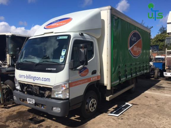 MITSUBISHI CANTER / FUSO 7C18 2012 BREAKING - Kamion: slika 2 MITSUBISHI CANTER / FUSO 7C18 2012 BREAKING - Kamion: slika 2