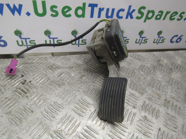 MAN TGA THROTTLE PEDAL CONTROL UNIT P/NO 81.25970.6100 - Električni sistem za Kamion: slika 1 MAN TGA THROTTLE PEDAL CONTROL UNIT P/NO 81.25970.6100 - Električni sistem za Kamion: slika 1