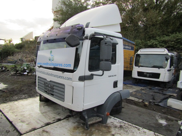 MAN TGM DAY CAB EX 2009 - Kabina za Kamion: slika 3 MAN TGM DAY CAB EX 2009 - Kabina za Kamion: slika 3