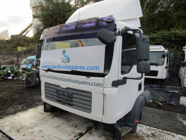 MAN TGM DAY CAB EX 2009 - Kabina za Kamion: slika 1 MAN TGM DAY CAB EX 2009 - Kabina za Kamion: slika 1