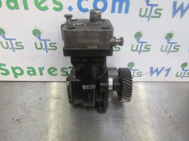MERCEDES 1829 OM906 EURO 5 WABCO COMPRESSOR 4111540040 - Motor i delovi za Kamion: slika 1 MERCEDES 1829 OM906 EURO 5 WABCO COMPRESSOR 4111540040 - Motor i delovi za Kamion: slika 1