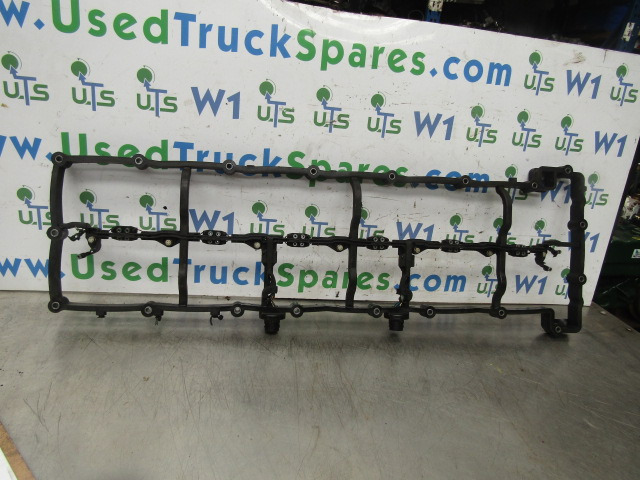 MERCEDES ACTROS MP4 OM471-6 INJECTOR HARNESS HOLDER P/NO A4710100279 - Električni sistem za Kamion: slika 1 MERCEDES ACTROS MP4 OM471-6 INJECTOR HARNESS HOLDER P/NO A4710100279 - Električni sistem za Kamion: slika 1