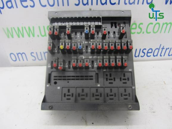 MERCEDES ATEGO 1823 FUSEBOARD P/NO 0015430615 - Električni sistem za Kamion: slika 1 MERCEDES ATEGO 1823 FUSEBOARD P/NO 0015430615 - Električni sistem za Kamion: slika 1