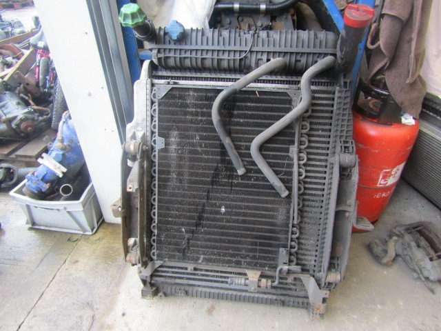 MERCEDES AXOR 1829 OM906 RADIATOR & INTERCOOLER A940 500 0403 / 0401 - Radijator za Kamion: slika 3 MERCEDES AXOR 1829 OM906 RADIATOR & INTERCOOLER A940 500 0403 / 0401 - Radijator za Kamion: slika 3