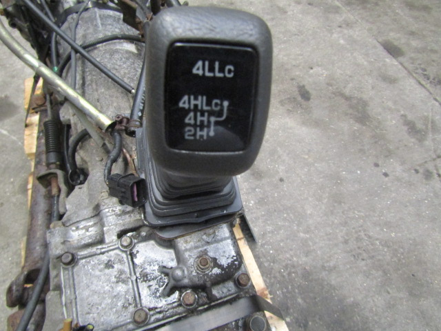 MITSUBISHI PAJERO / SHOGUN 2.8 AUTOMATIC GEARBOX - Menjač za Dostavno vozilo: slika 3 MITSUBISHI PAJERO / SHOGUN 2.8 AUTOMATIC GEARBOX - Menjač za Dostavno vozilo: slika 3