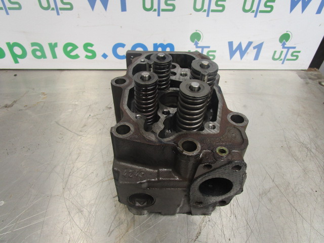 SCANIA 124 420 DC1203 CYLINDER HEAD - Motor i delovi za Kamion: slika 1 SCANIA 124 420 DC1203 CYLINDER HEAD - Motor i delovi za Kamion: slika 1