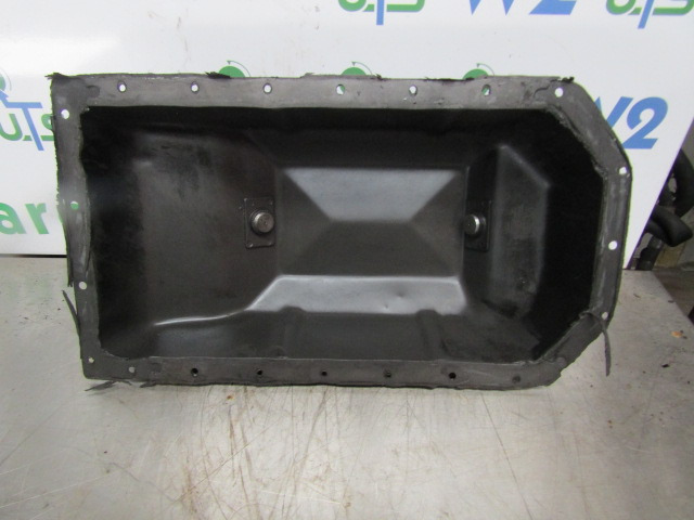 SCHMIDT SWINGO OIL PAN / SUMP R754 ENGINE - Motor i delovi za Kamion: slika 2 SCHMIDT SWINGO OIL PAN / SUMP R754 ENGINE - Motor i delovi za Kamion: slika 2