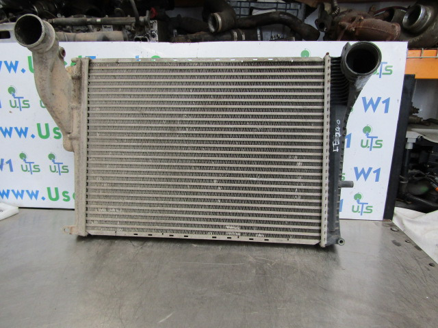 VOLVO FE 240 INTERCOOLER P/NO 20810103/A - Radijator za Kamion: slika 1 VOLVO FE 240 INTERCOOLER P/NO 20810103/A - Radijator za Kamion: slika 1