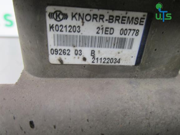 VOLVO FE EBS MODULATOR P/NO 21122034 - Delovi kočnica za Kamion: slika 2 VOLVO FE EBS MODULATOR P/NO 21122034 - Delovi kočnica za Kamion: slika 2