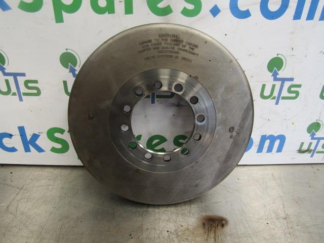 VOLVO FH D12D CRANKSHAFT DAMPER P/NO 8193930 2C - Motor i delovi za Kamion: slika 3 VOLVO FH D12D CRANKSHAFT DAMPER P/NO 8193930 2C - Motor i delovi za Kamion: slika 3