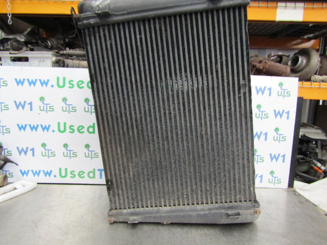 VOLVO FL10 RADIATOR - Radijator za Kamion: slika 1 VOLVO FL10 RADIATOR - Radijator za Kamion: slika 1