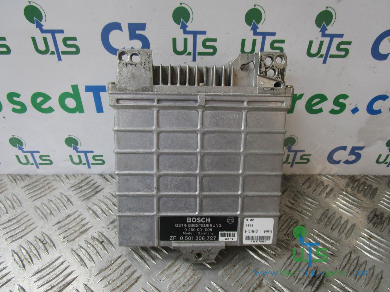 ZF TRANSMISSION ECU P/NO 6009038922 - Upravljačka jedinica za Kamion: slika 1 ZF TRANSMISSION ECU P/NO 6009038922 - Upravljačka jedinica za Kamion: slika 1