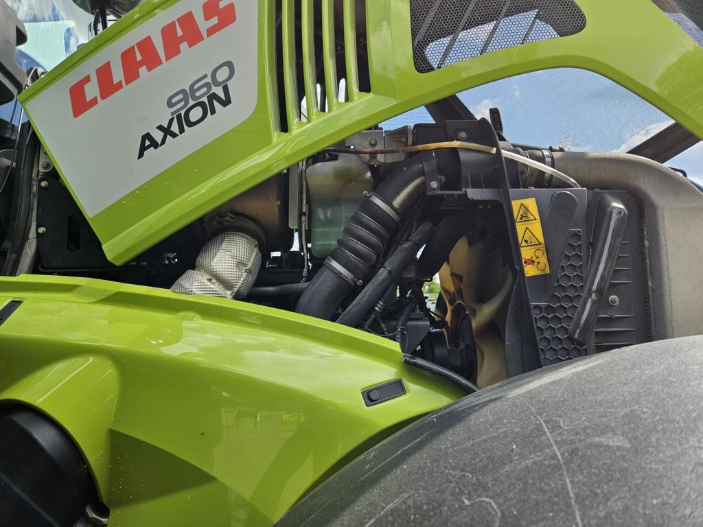 CLAAS AXION 960 CMATIC - Traktor: slika 2 CLAAS AXION 960 CMATIC - Traktor: slika 2