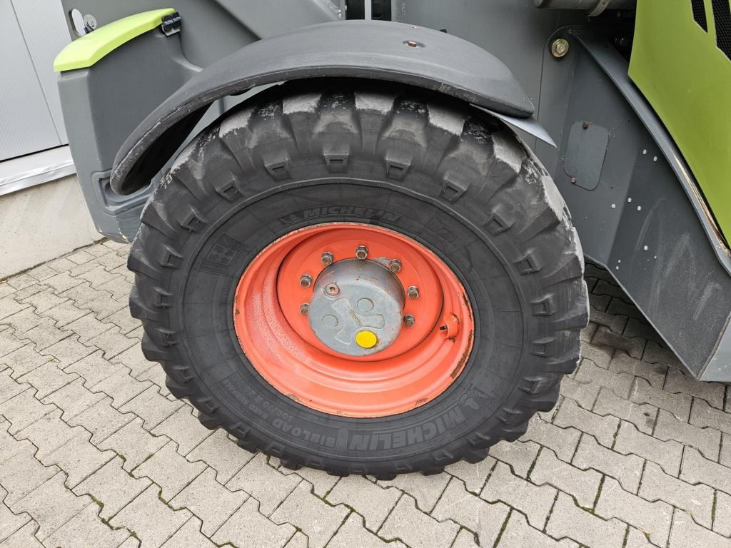 CLAAS Scorpion 9055 VariPower - Utovarivač: slika 5 CLAAS Scorpion 9055 VariPower - Utovarivač: slika 5
