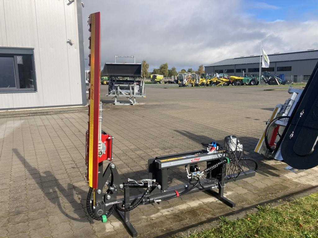 Fliegl ASTSCHERE 1450 - Tarup/ Mulčer: slika 1 Fliegl ASTSCHERE 1450 - Tarup/ Mulčer: slika 1