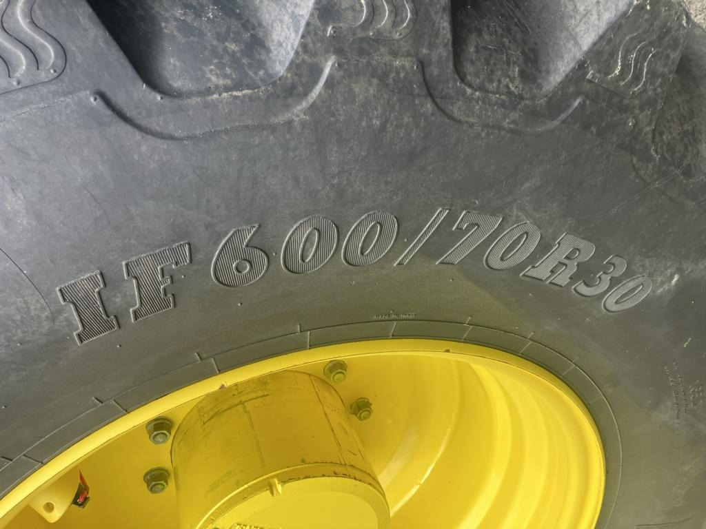 John Deere 6250R - Traktor: slika 5 John Deere 6250R - Traktor: slika 5