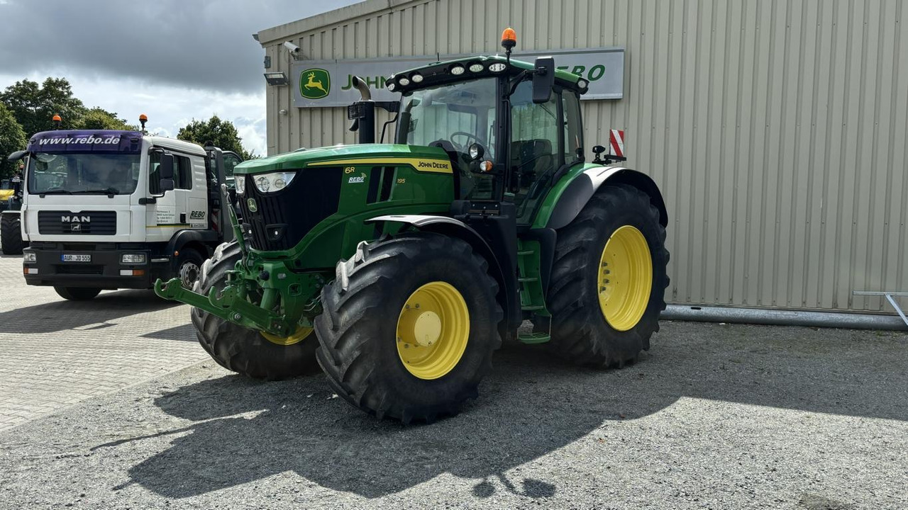 John Deere 6R195 - Traktor: slika 1 John Deere 6R195 - Traktor: slika 1