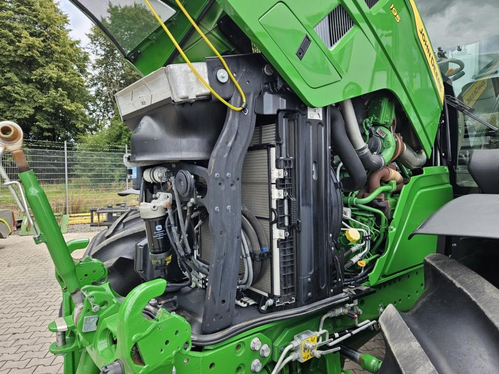 John Deere 6R195 TRAKTOR - Traktor: slika 4 John Deere 6R195 TRAKTOR - Traktor: slika 4