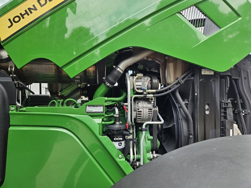 John Deere 6R195 TRAKTOR - Traktor: slika 2 John Deere 6R195 TRAKTOR - Traktor: slika 2