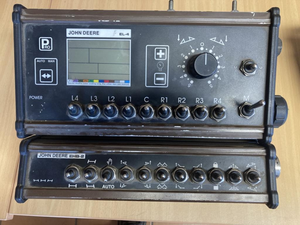 John Deere 732 - Prskalica: slika 2 John Deere 732 - Prskalica: slika 2