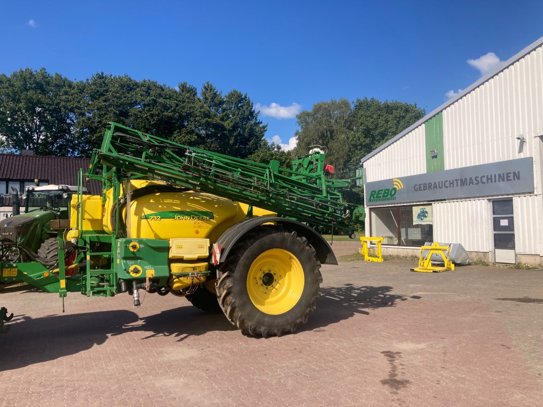 John Deere 732 - Prskalica: slika 1 John Deere 732 - Prskalica: slika 1