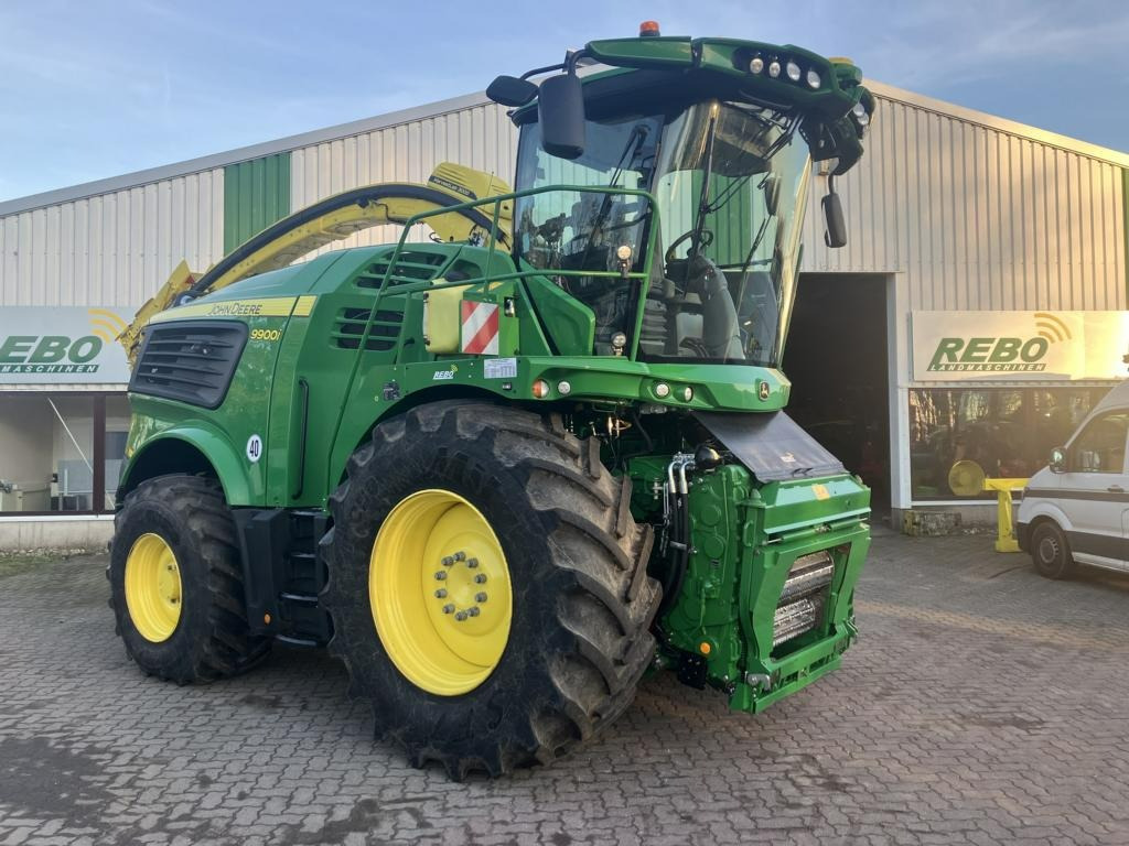 John Deere FELDHÄCKSLER 9900 - Kombajn: slika 1 John Deere FELDHÄCKSLER 9900 - Kombajn: slika 1